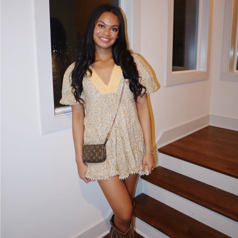 Meet your Posher, Dominique